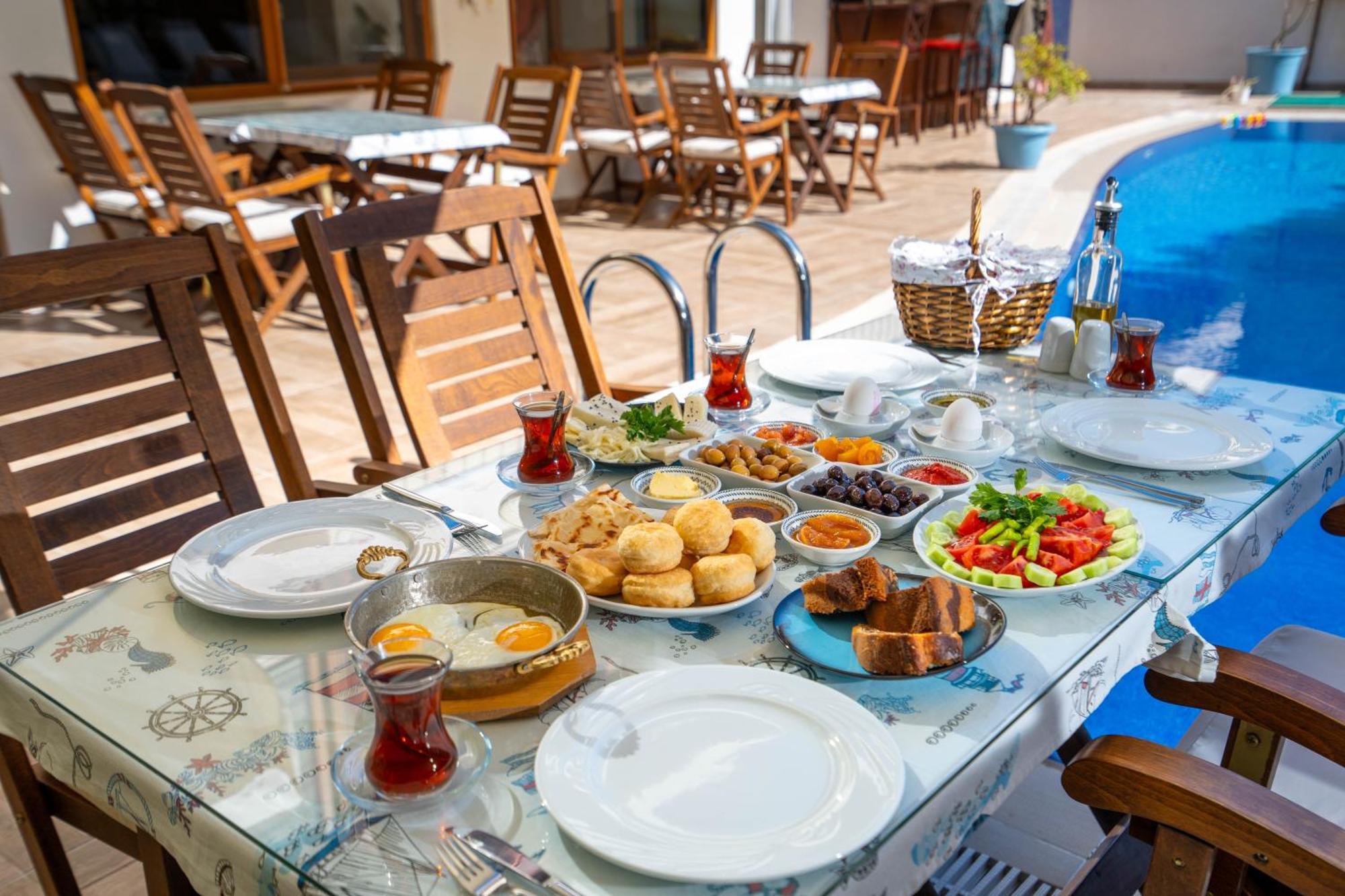 Cunda Giritlioglu Otel Adult Only Ayvalik Ngoại thất bức ảnh
